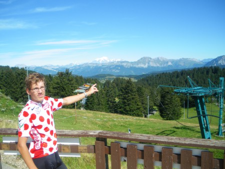 Eu no Mont Revard com o Mont Blanc ao fundo